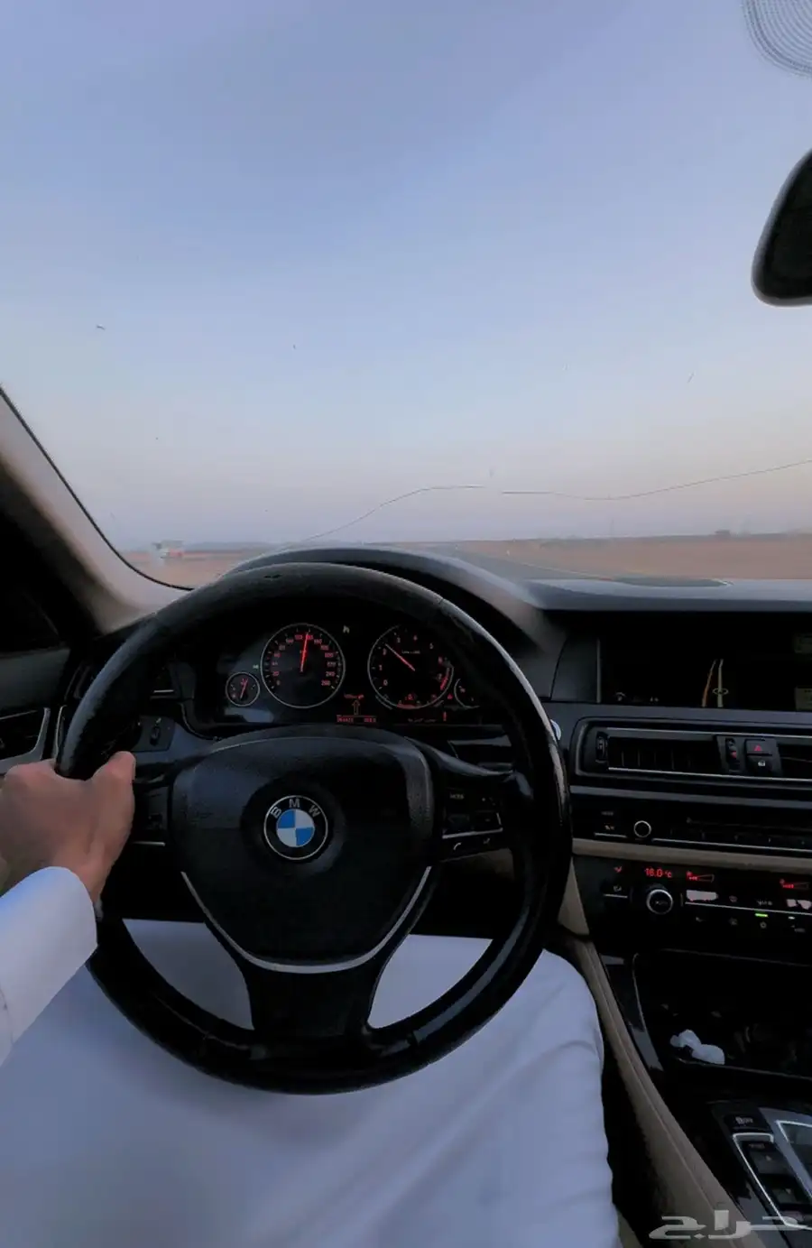 بي ام 2012 الفئة الخامسة 520 4