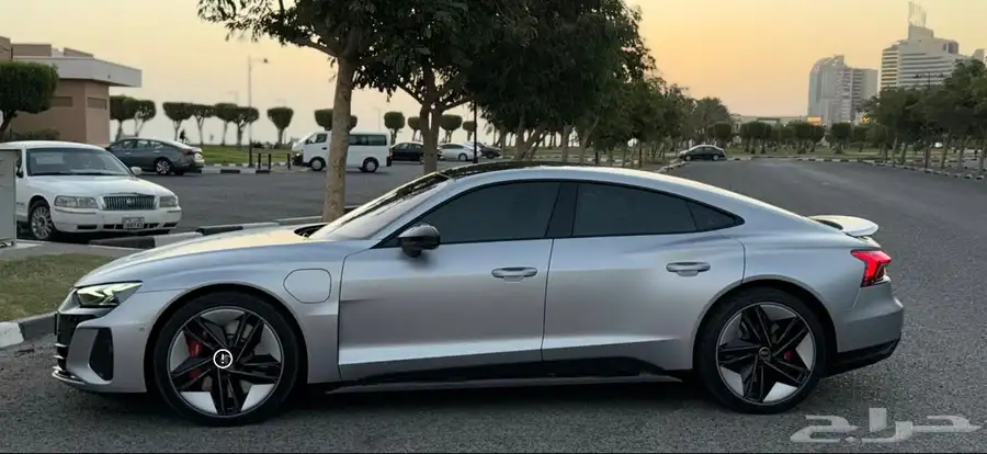 اودي e-tron GT RS 3