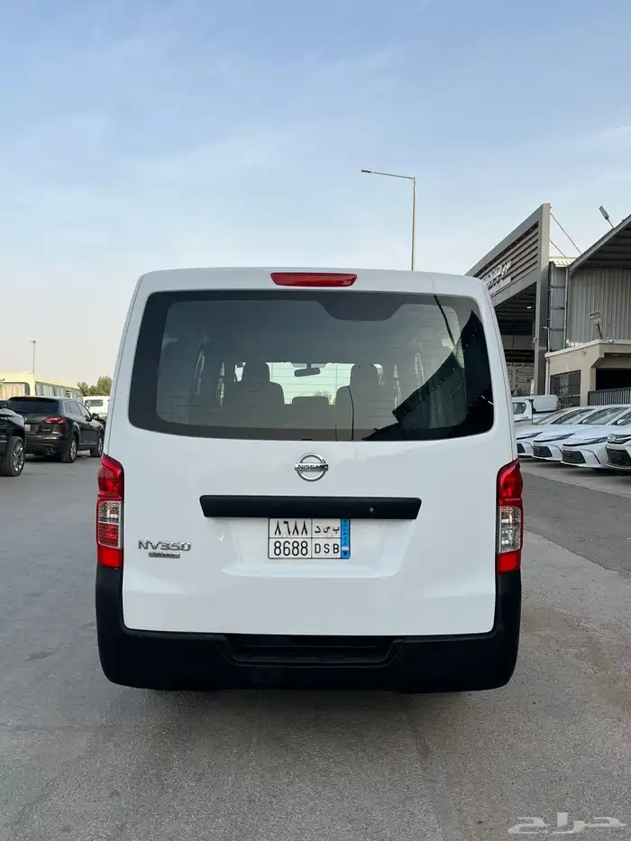 نيسان باص اورفان 2021 ديزل - نقل بضائع 5