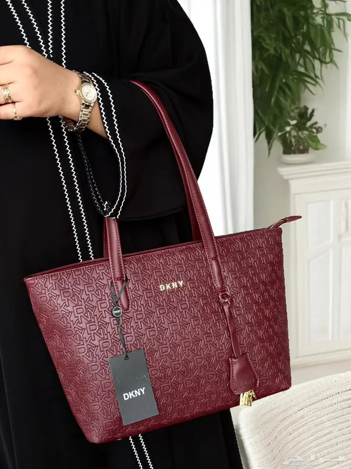 شنط نسائيه ماركات 38