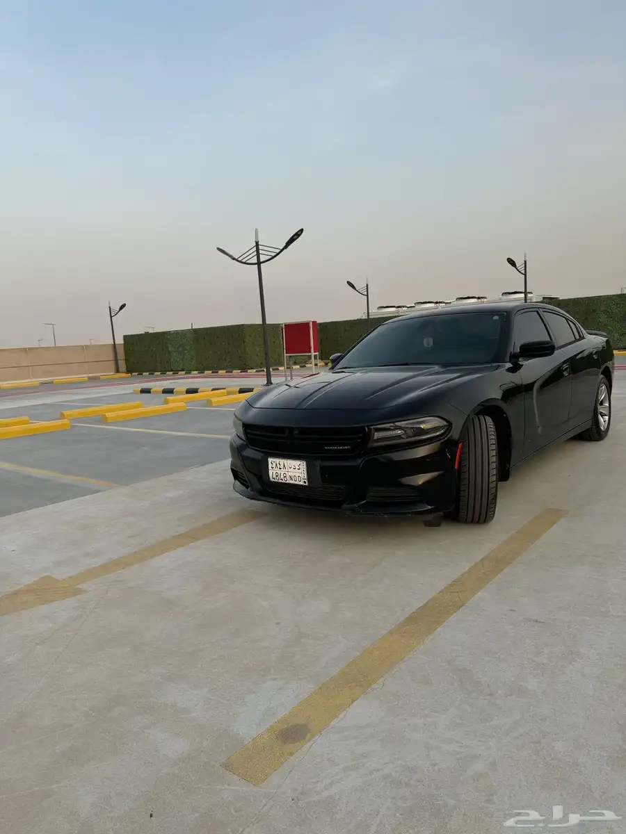 تشارجر V6 2016 SE 3