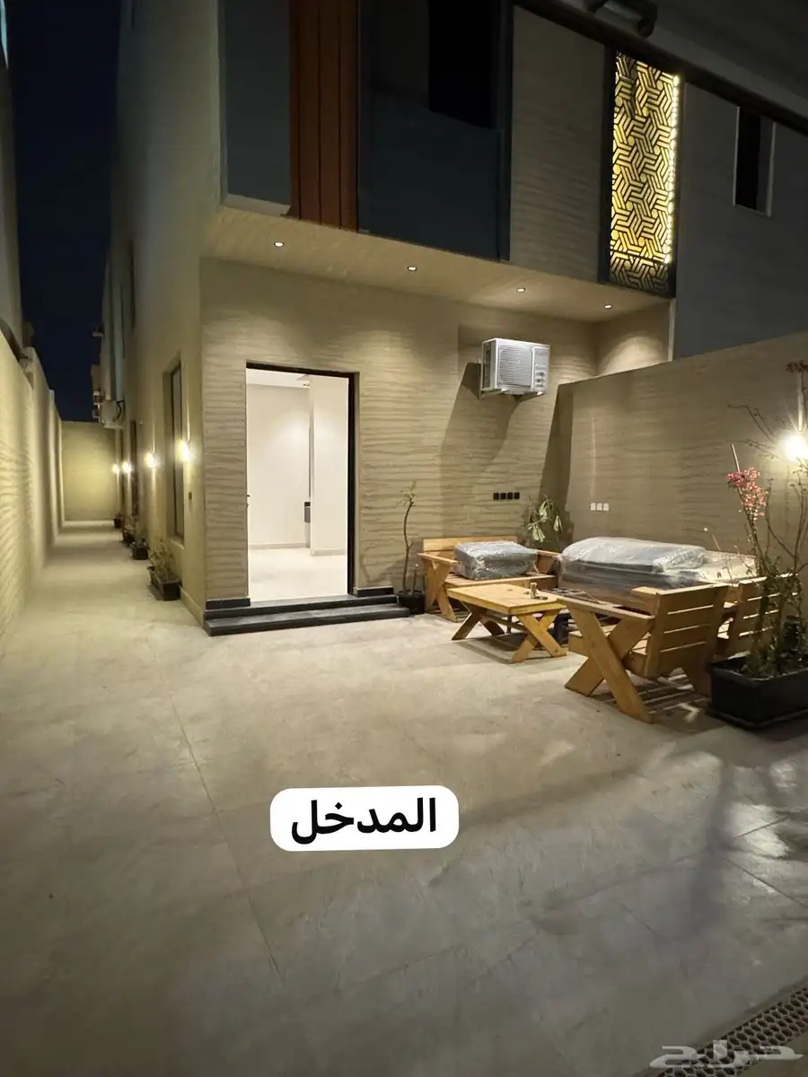 دور للايجار في حي المونسية 0