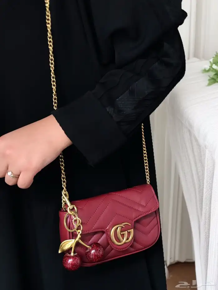شنط نسائيه ماركات 25