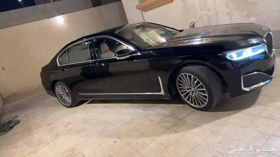 BMW 730LI موديل 2022 8