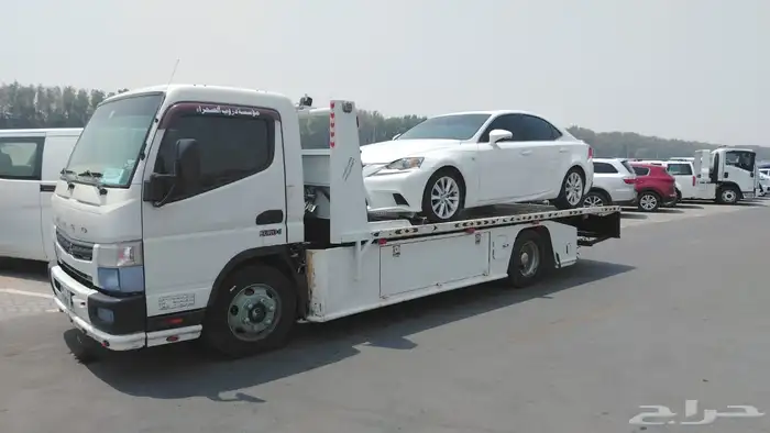 سطحه لشحن السياره من جده الى دبي وبلعكس 0