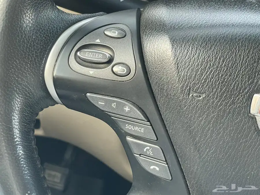نيسان 17