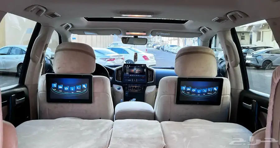 لاندكروزر GXR2021 6