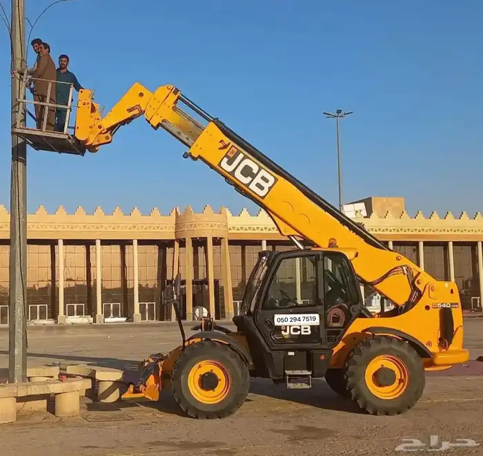 للايجار جي سي بي تلسكوبي 17 متر تلي هندر بوم اجار شهري يومي 0