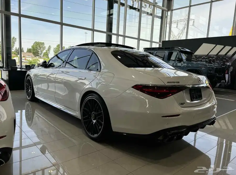 Mercedes S63 E 2024 مرسيدس 3