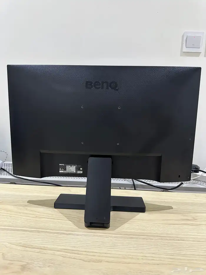 شاشة كمبيوتر وعرض LED للبيع 1