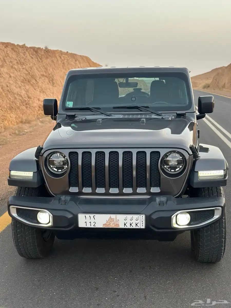 جيب رانجلر صحارى V 6 يوم 114 الف 12