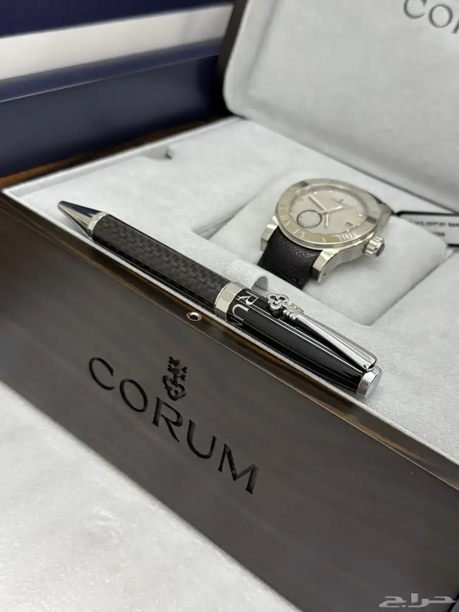 ساعة كوروم ( Corum Romulus ) 3