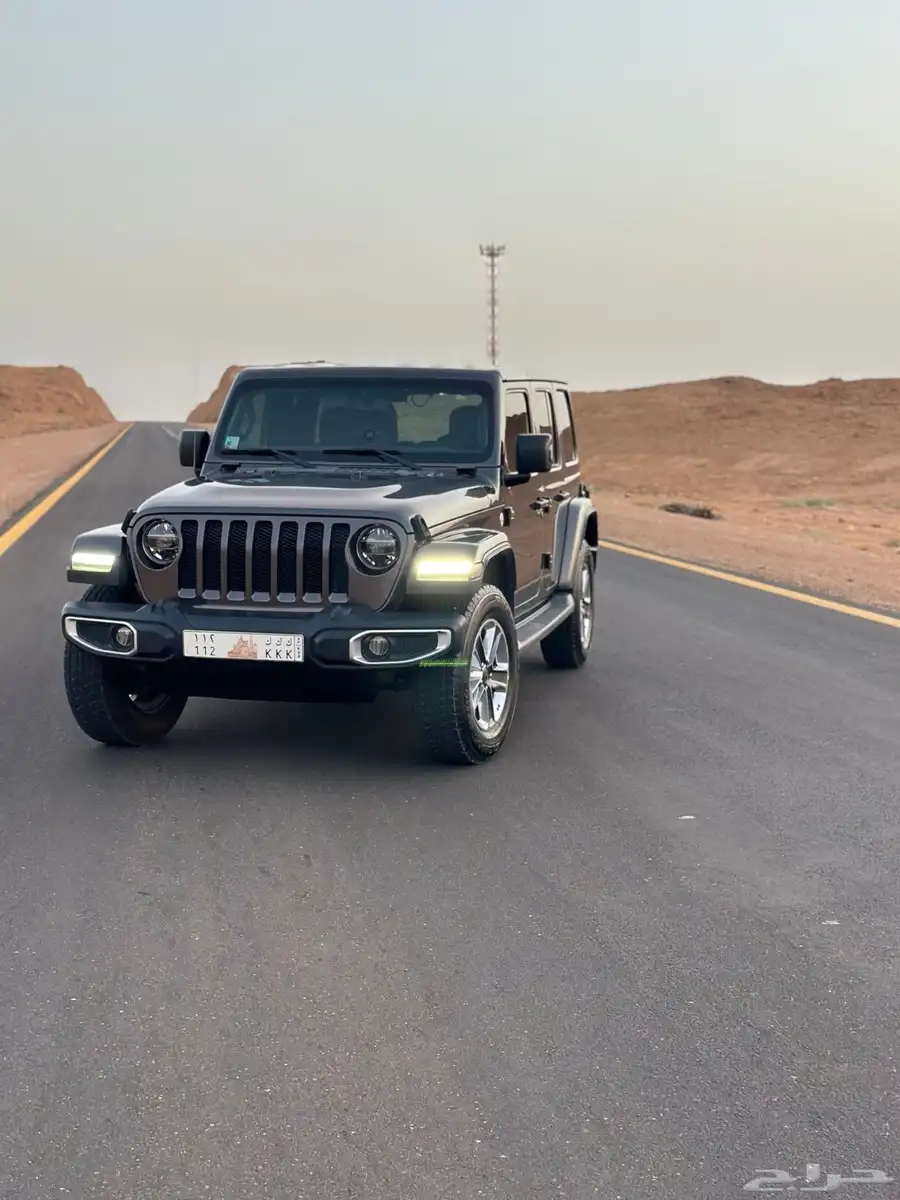جيب رانجلر صحارى V 6 يوم 114 الف 8