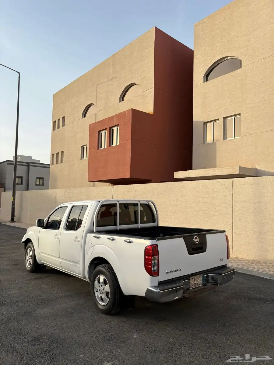 للبيع نافارا 2012 2