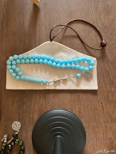 أنواع من البخور و المسك و السبحات 0