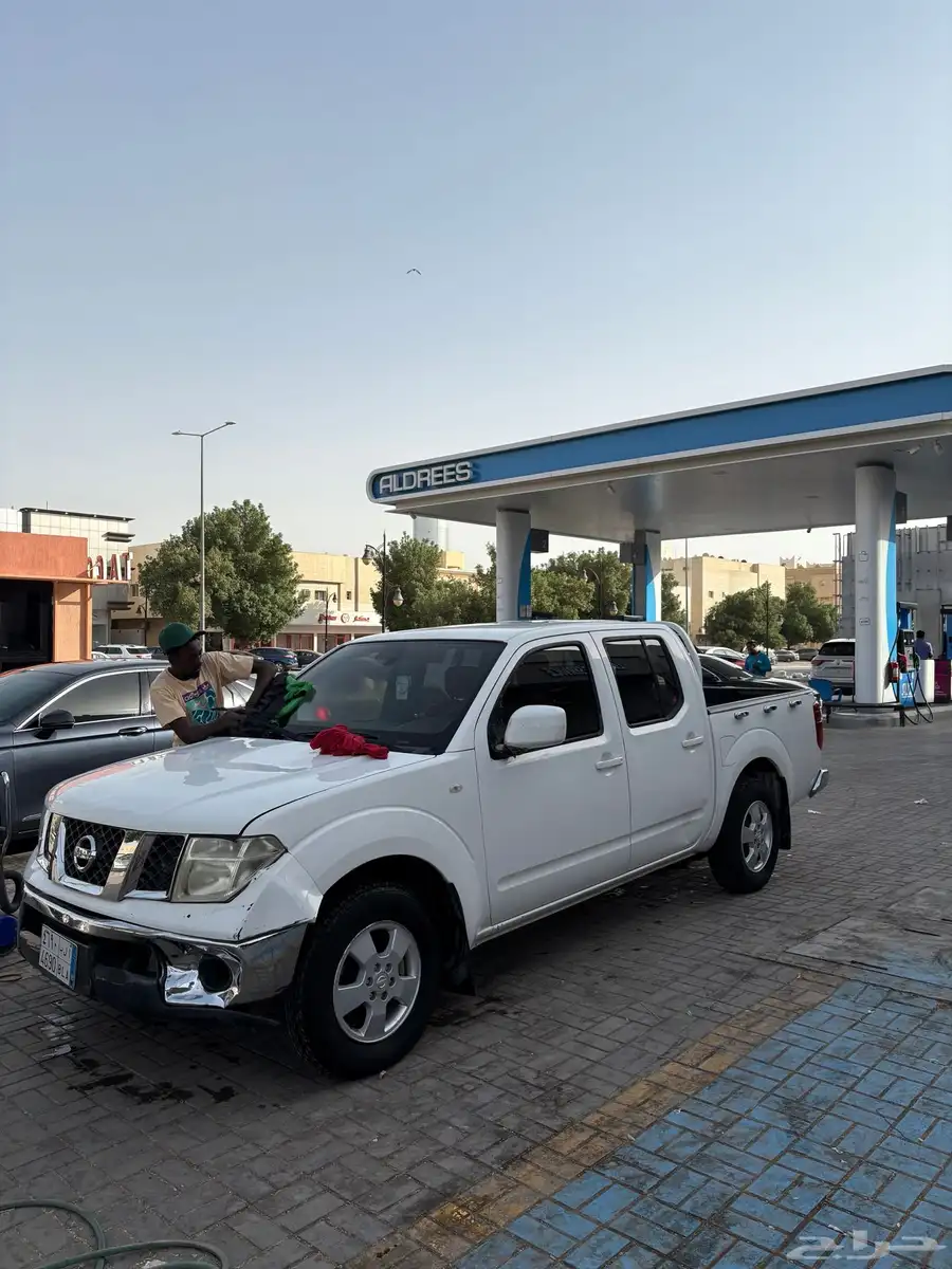 للبيع نافارا 2012 6
