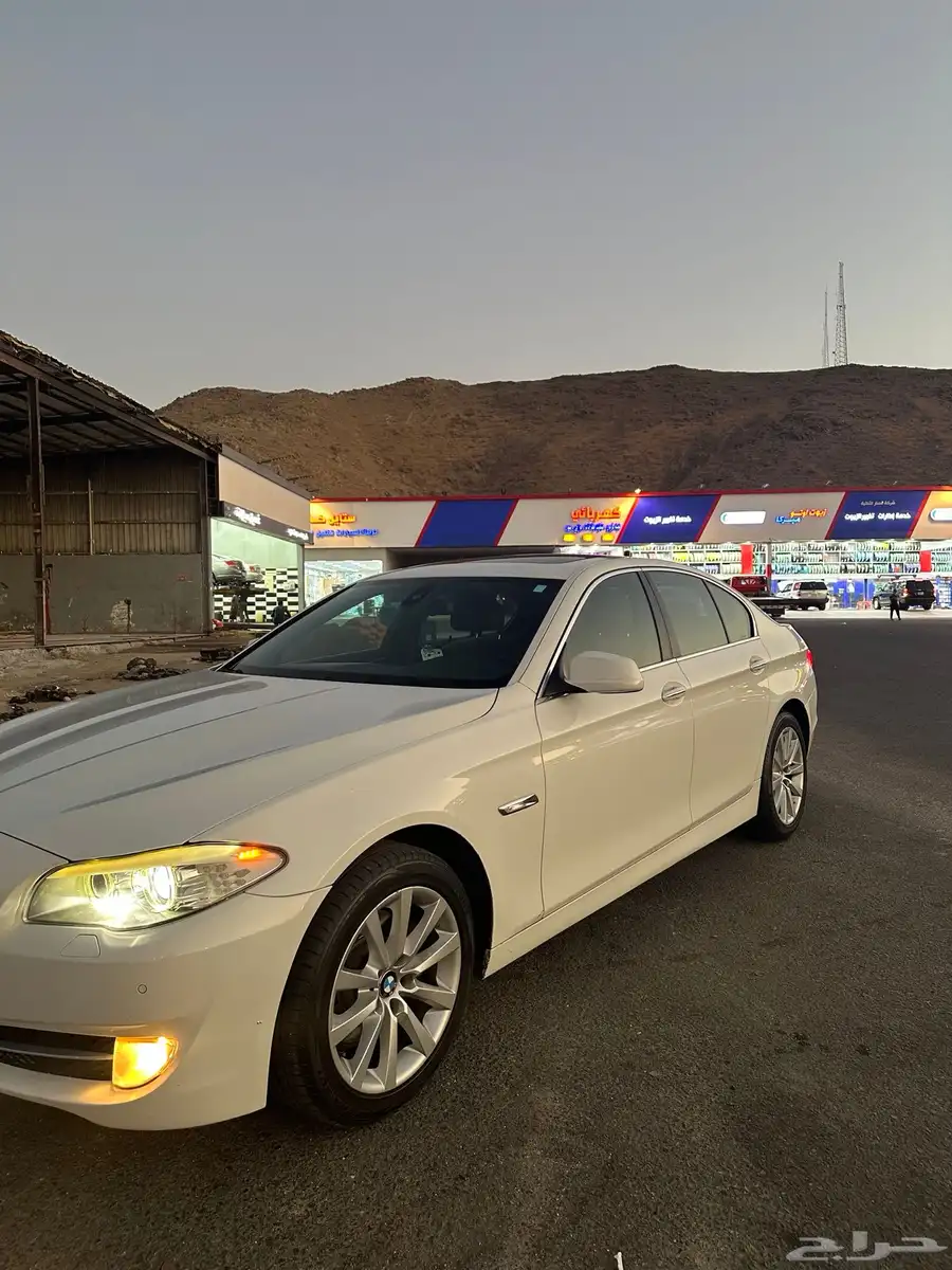 بي ام دبليو 530 4