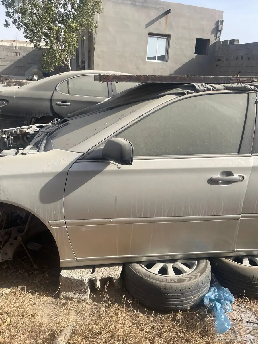 لكزز es300. 2004 2003. 2002 4