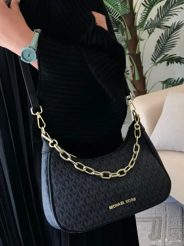 شنط نسائيه ماركات 49