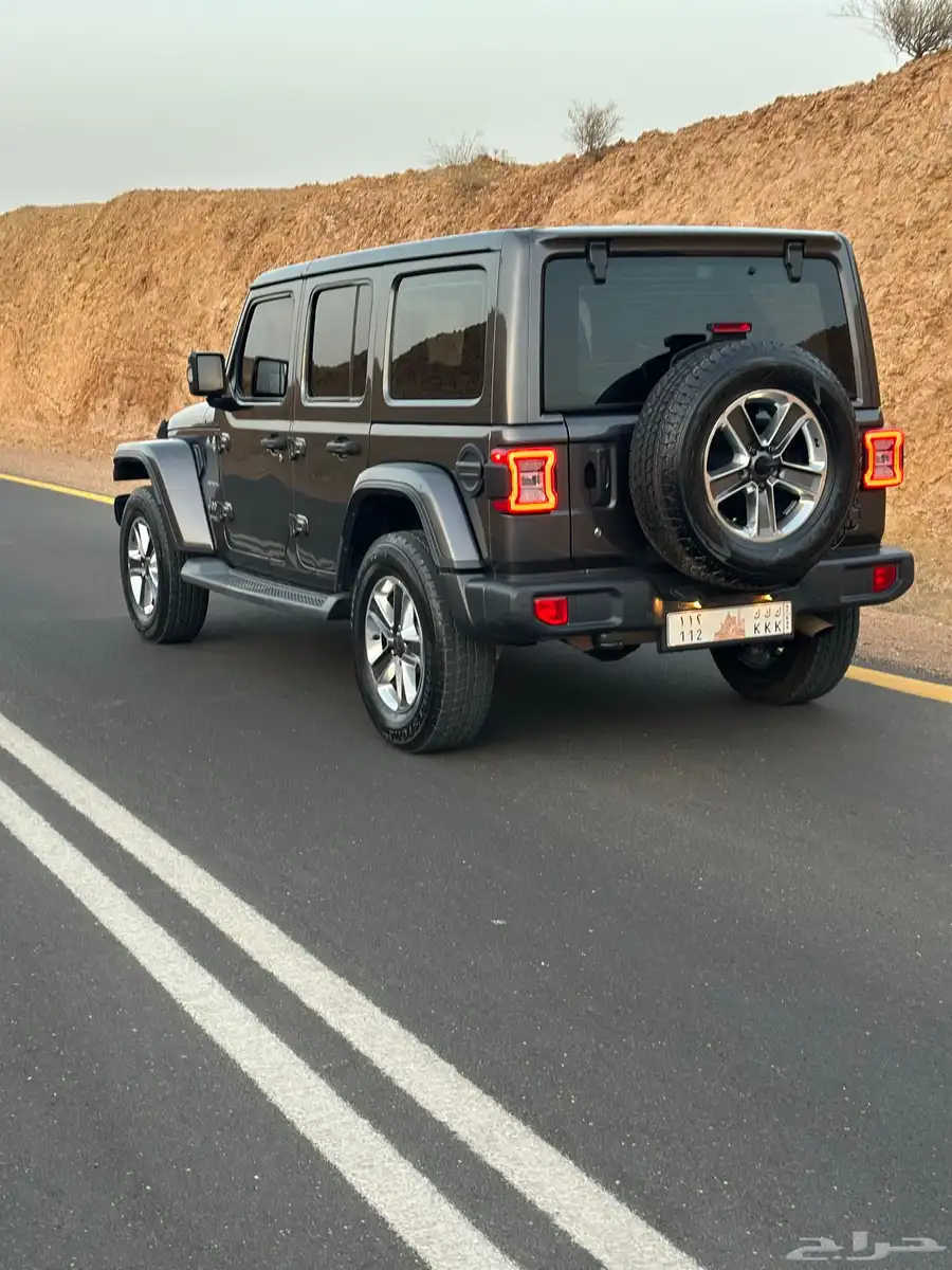 جيب رانجلر صحارى V 6 يوم 114 الف 13