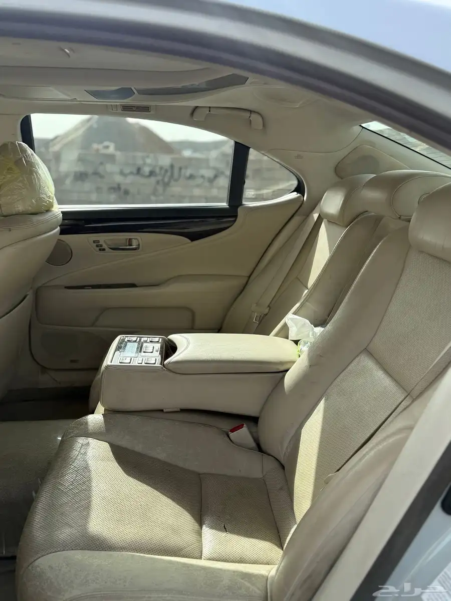 لكزس LS460L 7