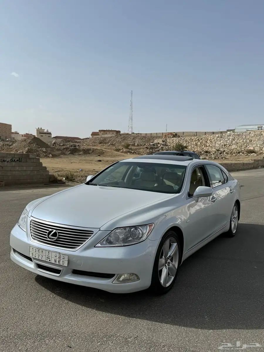 لكزس LS460L 4