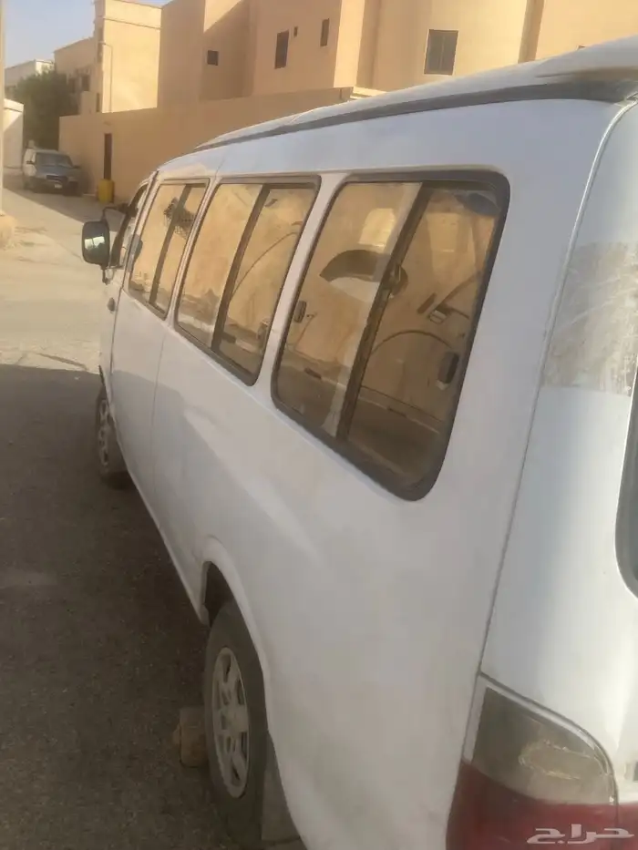 باص كياء 2005 الباص يبي له جير 0
