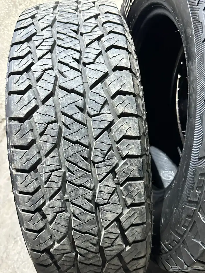 كفرات نص حجري هنكوك مقاس 265 70 17 5