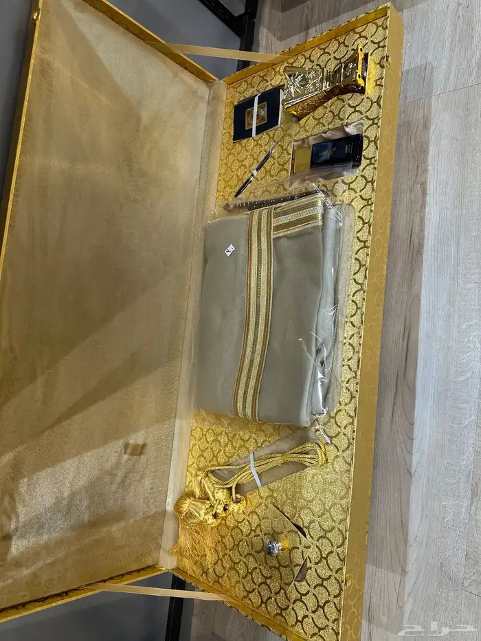 هدايا سيوف بشوت دروع مناسبات وحفلات 5