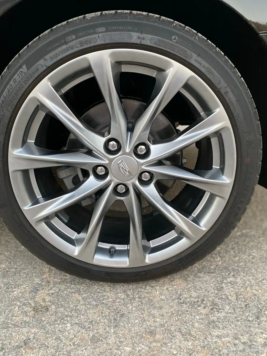 كاديلاك CT5 2022 14