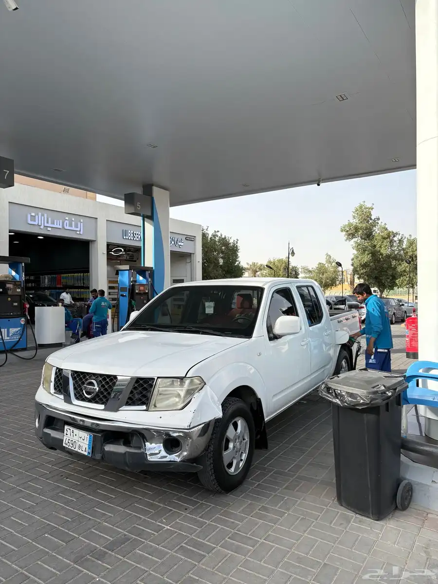 للبيع نافارا 2012 4