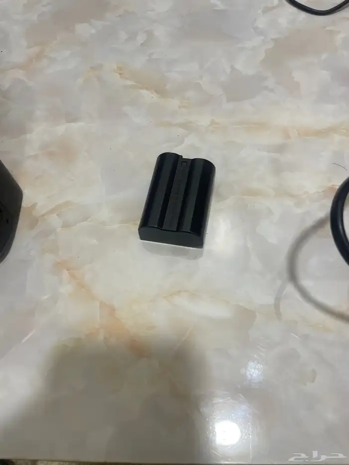 نيكون مع جميع اغراضها و 2