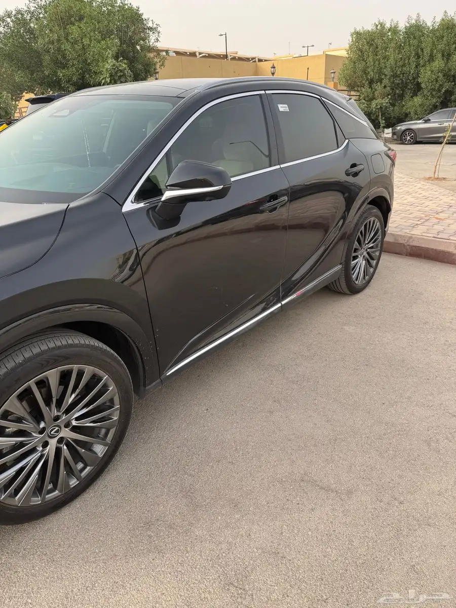 لكسز RX350 hybrid 2025 للتنازل 1