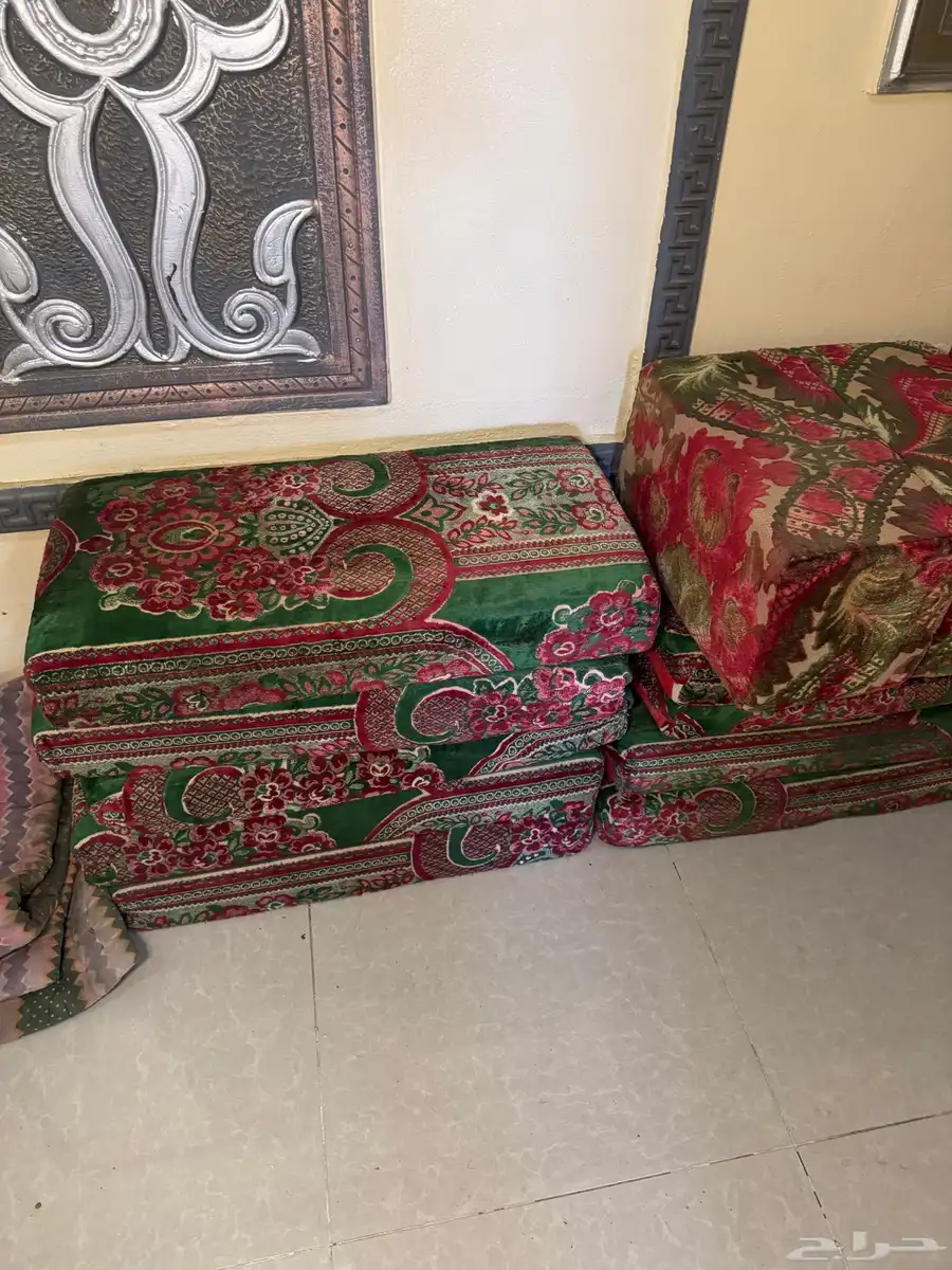 للبيع مساند ضهر قديمه 12