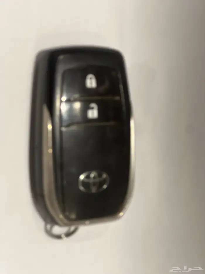 مفتاح لاندكروزر 5