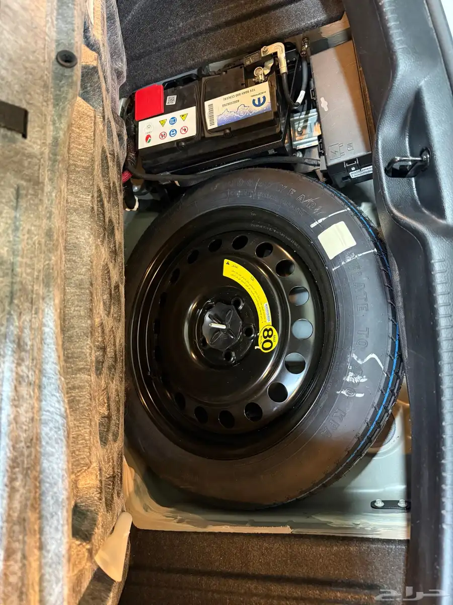 كرايزلر c300 v8 2021 لكجري 20