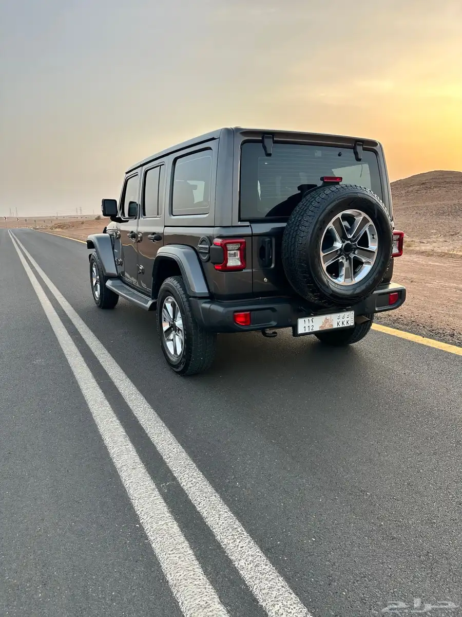 جيب رانجلر صحارى V 6 يوم 114 الف 25