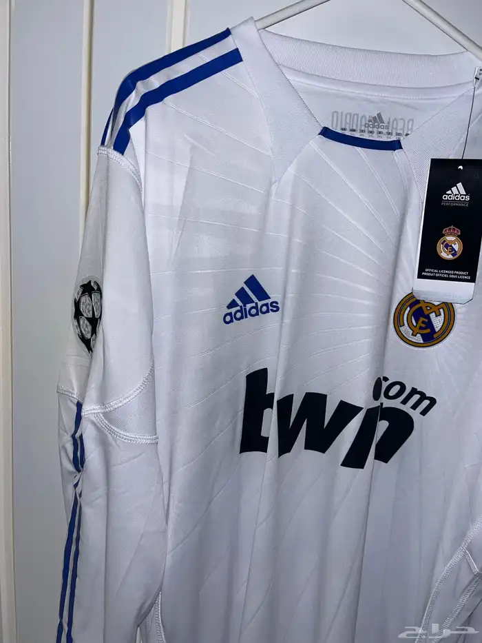 قميص ريال مدريد نادر مع اسم رونالدو Real Madrid Ronaldo 1