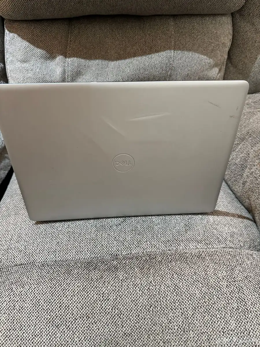 لاب توب dell 2