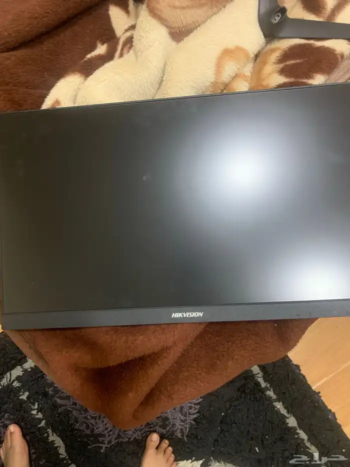 شاشه جديد ما صارت له ساعتين سعر 250 0