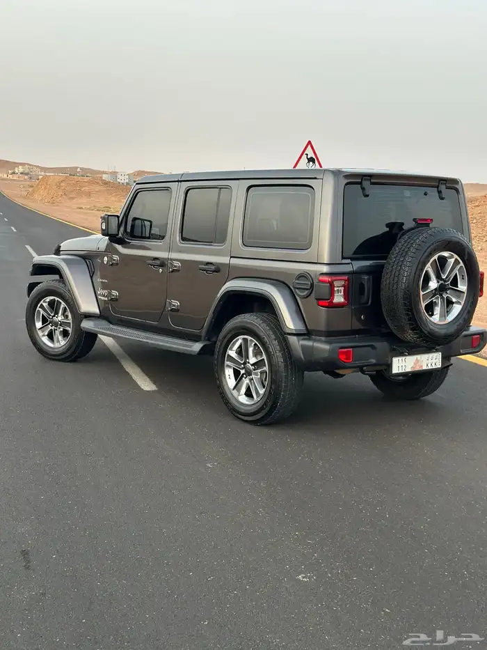 جيب رانجلر صحارى V 6 يوم 114 الف 4