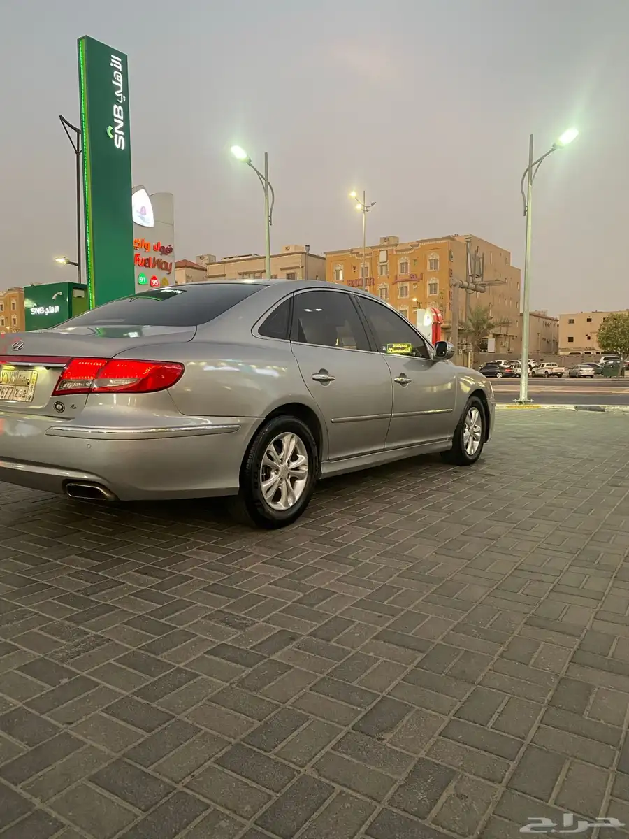 أزيرا 2011 2