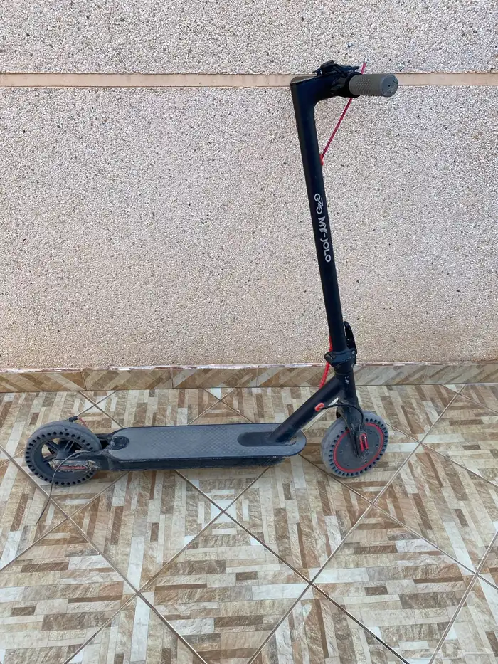 سكوتر وقوف 1
