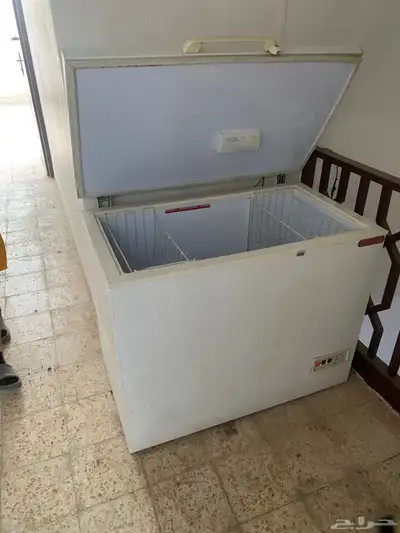 فريزرات عدد 2 للبيع 1