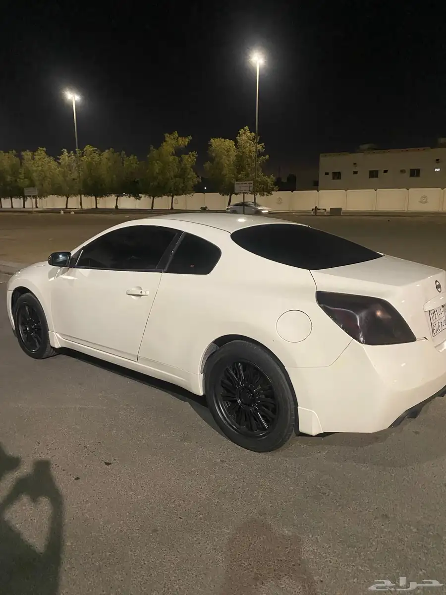 نيسان التيما كوبيه 1