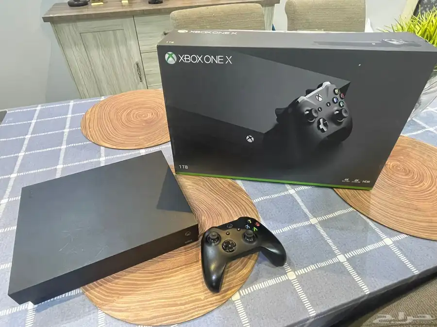 Xbox One X 2