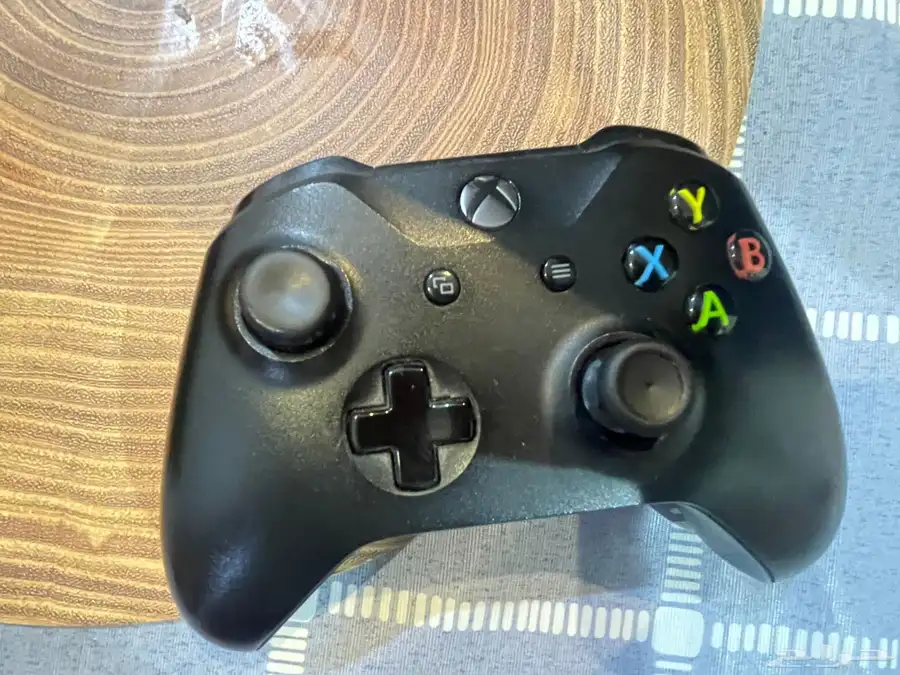 Xbox One X 1