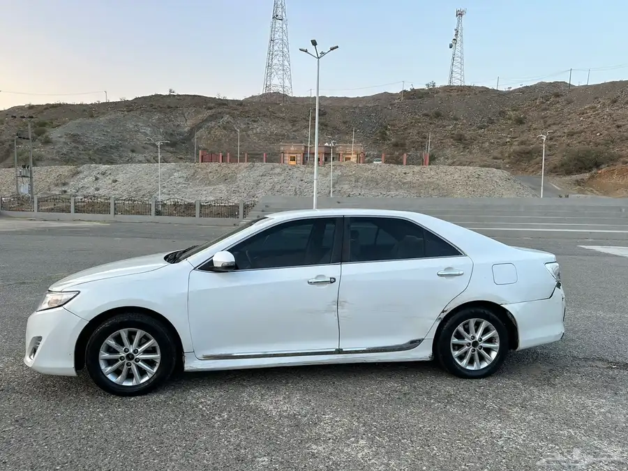 كامري 2013 GLX 10