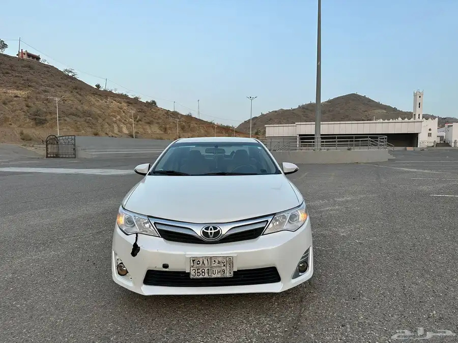 كامري 2013 GLX 9