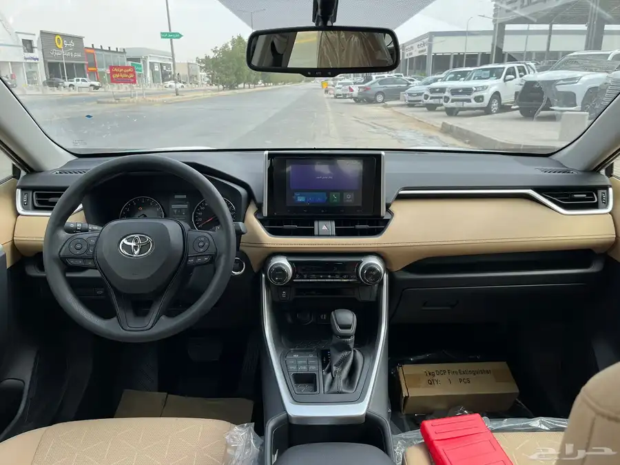 راف فور 2025 XLE مكينه 2.0 بريمي 7